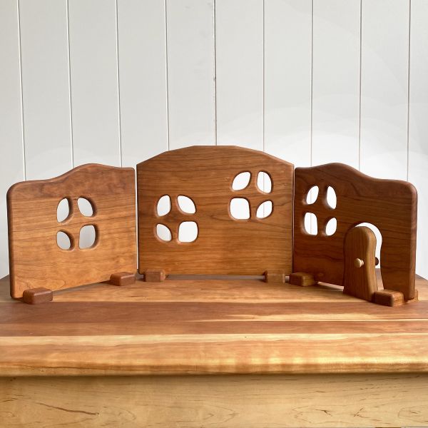 Heirloom 3 Sided Dollhouse