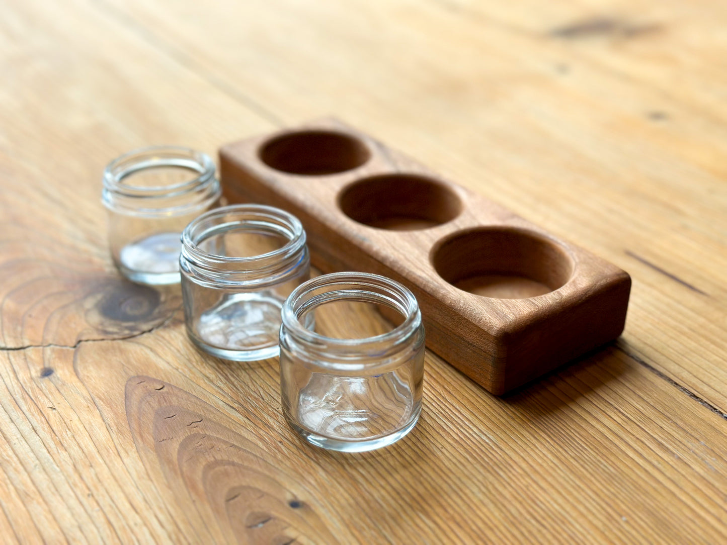 Simple Cherry Wood 3 Jar Paint Holder With Jars